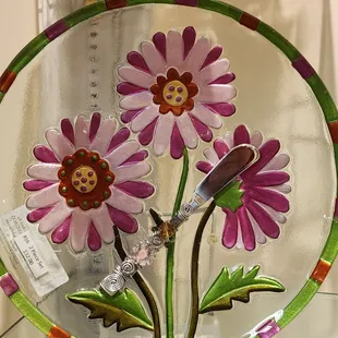 Beautiful glass decorations by Nancy.
