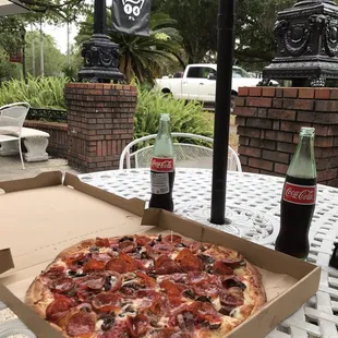 Finally tried this local pizza place and it was fantastic- freshest ingredients, yummy homemade crust. We will be back!