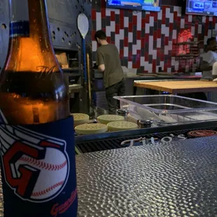 sushi and sashimi, interior