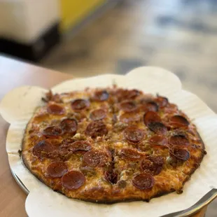  a pepperoni pizza