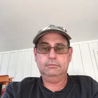 Mike M.