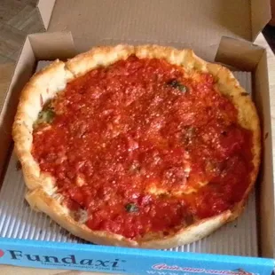 Interesting, non-traditional deep dish.  Thinner than expected, but edible...