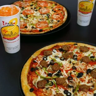 Deluxe and Veggie Delight Pizza
