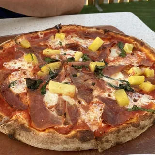 14. Maui Lui Pizza