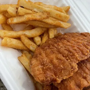 5 Pieces Chicken Strips with Fries