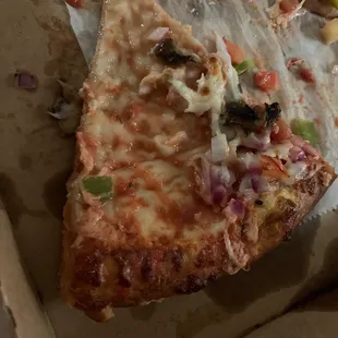 Taste good, but the cheese peels off easily (very)
