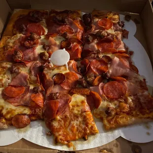 All Meat Fantastico Pizza