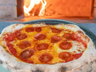 Simonetta's Brick Oven Pizza Bus