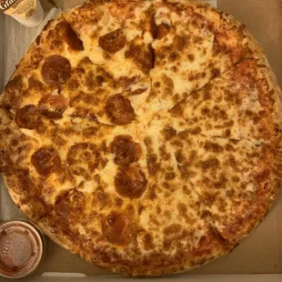 Medium 1/2 pepperoni