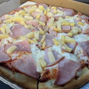 Hawaiian Pizza
