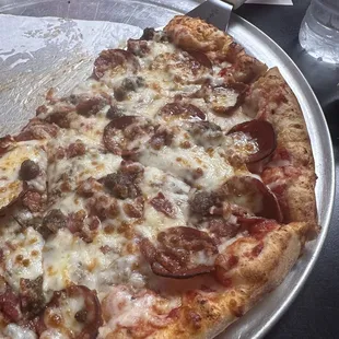 Delicious pizza . Got the Meat Lovers Pizza. Am definitely going back 10/10 great customer service too