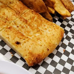 Garlic bread and Mojo&apos;s.
