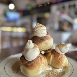 Cinnamon sugar knots