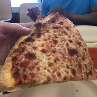 Your pizza should stand up to the hold test and not sink!!