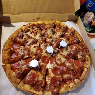 Deep dish large half pepperoni half sausage. Pretty good