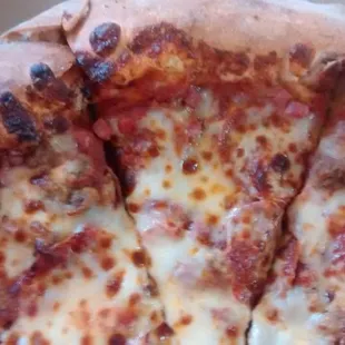 Notice all of the burn, some spots even on the toppings itself