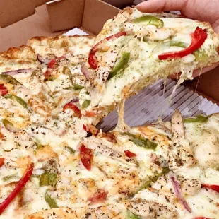 Chicken Creamy Pesto Chicken Pizza