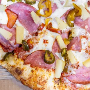 Three-Topping Pizza (part of $28 Cheese Bread, three-topping pizza &amp; 2L Soda Deal)