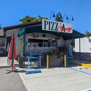 Outdoor seating - 8/15/24