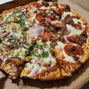 Large Deep Pan pizza (untouchables and rush street)