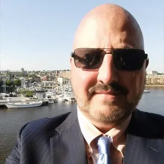 Joe B.