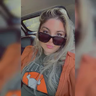 Amber D.