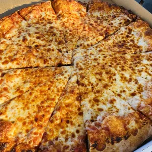 Cheese pizza
