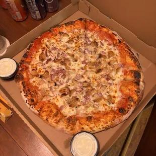 Marinated Chicken Pizza (garlic)
