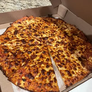 Lg thin crust cheese pizza -
