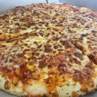 Regular crust cheese pizza
