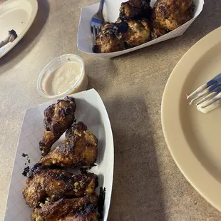 Garlic parmesan wings with jalapeño ranch