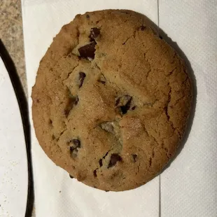Chocolate chip cookie