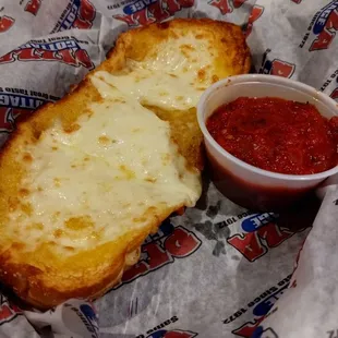 Cheesy garlic bread