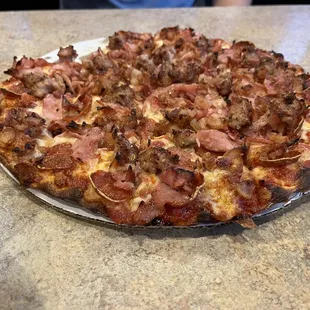 Whole hog pizza
