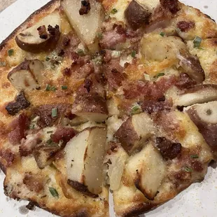 Loaded Baked Potato Pizza