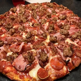 Supreme Meat Pizza