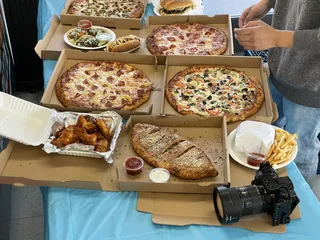 DOS Por Uno Pizzeria