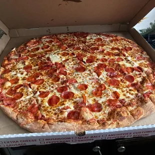50 slice party pizza