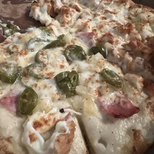 Alfredo Sauce Pizza