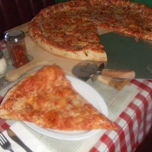 The Giant Slice from our 28&apos;&apos; Party Pizza!