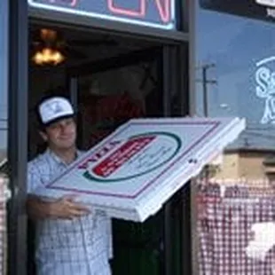 Next Day Delivery of our 28&apos;&apos; Party Pizza