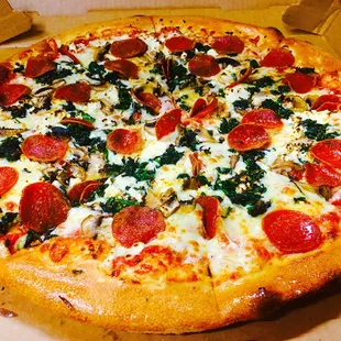 I order this delicious pizza is fantastic keep doing the best food thank you