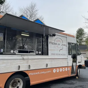 Pizza di Joey for truck!