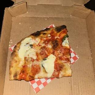 Margherita pinsa slice