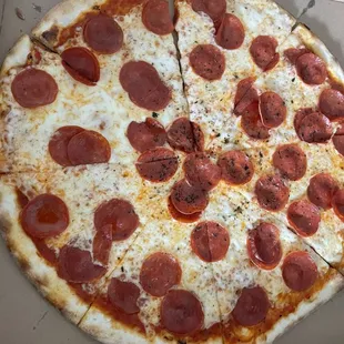 Pepperoni pizza