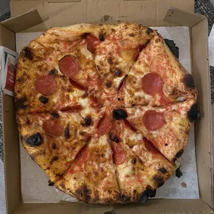 12" pepperoni pizza