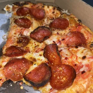 10$ pepperoni pizza
