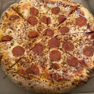 Pepperoni pizza