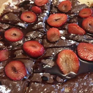 Nutella Pizza with Strawberries