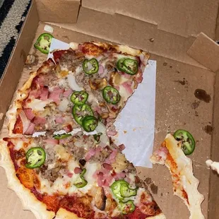 sausage ham garlic fresh jalapeños onions